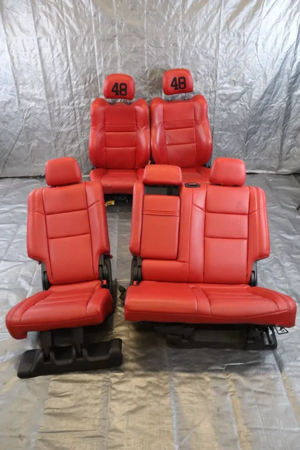 2018 JEEP CHEROKEE TRACKHAWK OEM RED LEATHER FRONT & REAR SEATS *REWRAP*TEAR* - Image 6